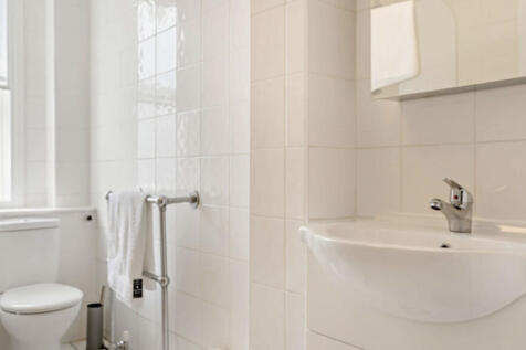 Screenshot 2025-1...