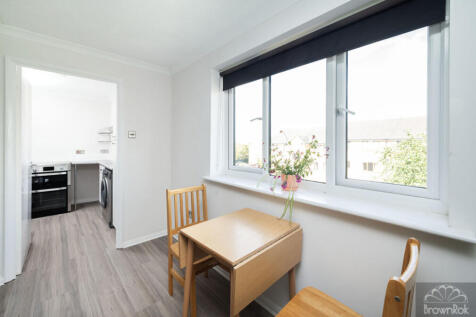 Screenshot 2025-1...