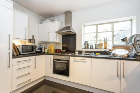 Screenshot 2025-1...