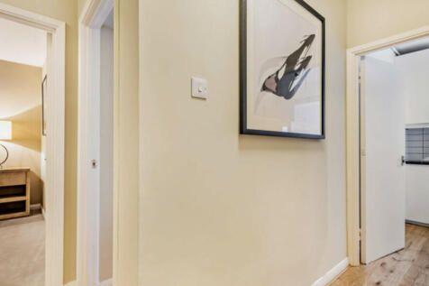 Screenshot 2025-1...