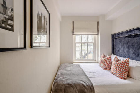 Screenshot 2025-1...