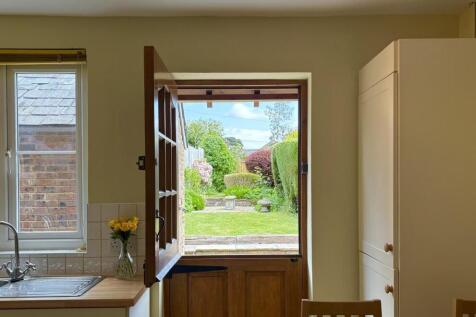KITCHEN 2