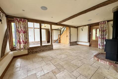 SITTING ROOM 2