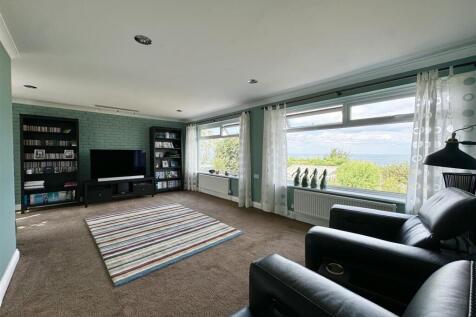 Sitting room/Bedroom 4