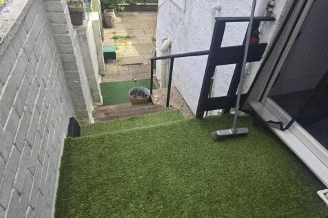 Rear Outside Space