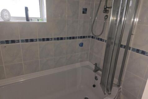 Bedroom 4 Ensuite