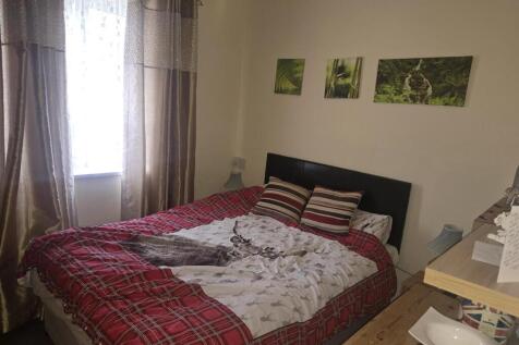 Dining Room / Bedroom 2