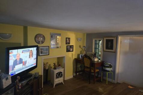 Lower Level Lounge