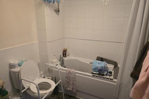 Bathroom 6 Marine.jpg