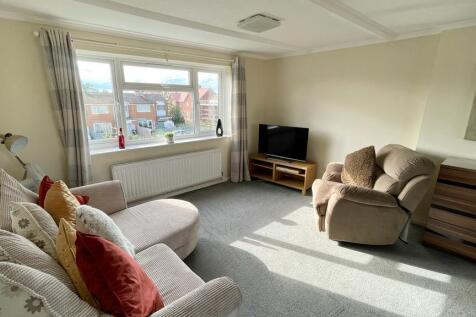 Modern 2-Bedroom Flat for Sale ¿ Stylish &amp; Spac