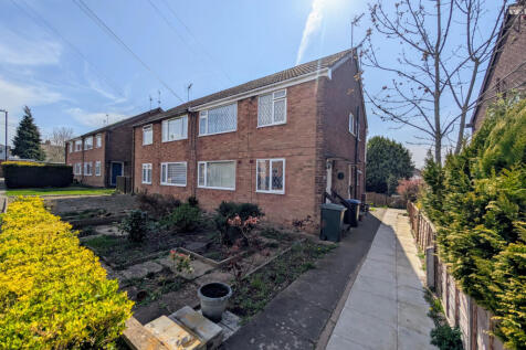 FOR SALE BY AUCTION ¿ 2 BEDROOM GROUND FLOOR MA