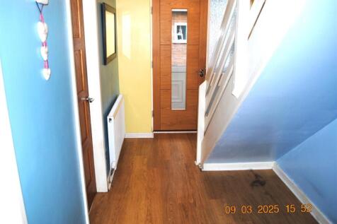 hallway 2.JPG