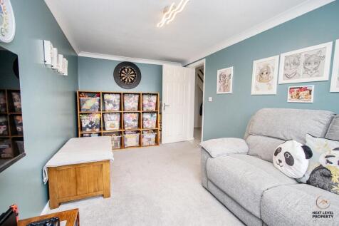 Playroom/Home Office