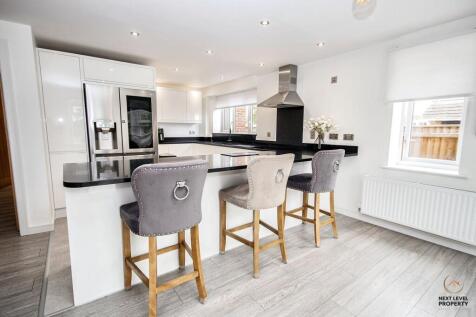 Kitchen/Family Room
