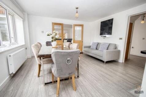 Kitchen/Family Room