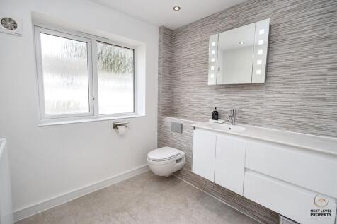 En-suite 1