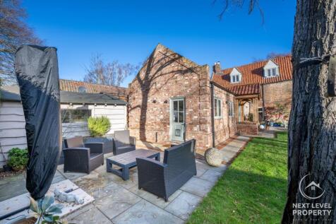 Rear garden and patio