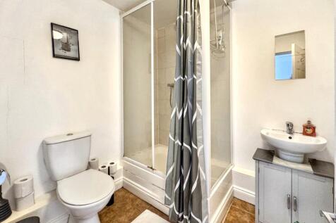 Flat Shower T202509041744.jpg