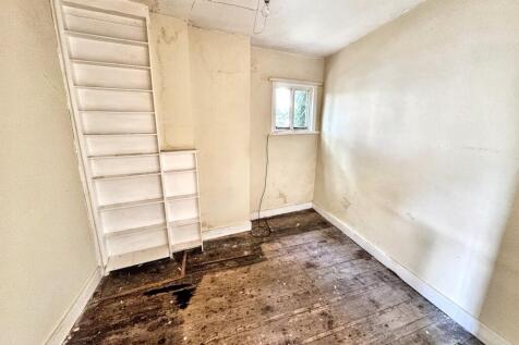 1st Floor Rear 2 T202508051922.jpg