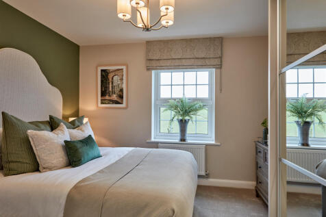 Further double bedroom in the Hollinwood 4 bedroom home