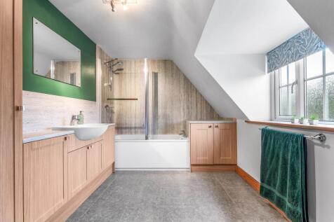 Cockerbeck House Bathroom