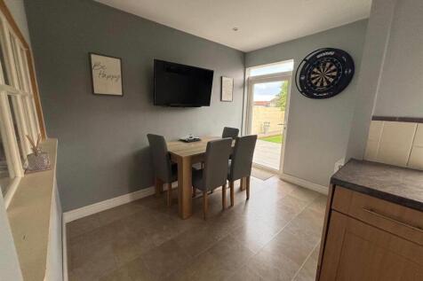 Dining Room.jpg
