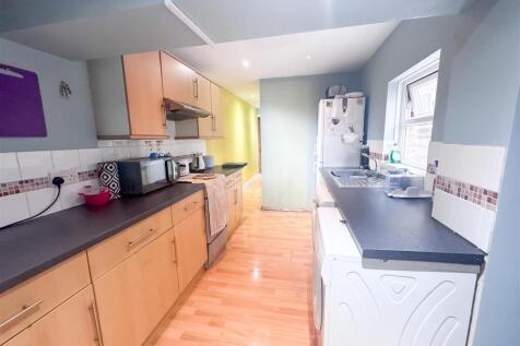 Portsmouth Property-07.jpg