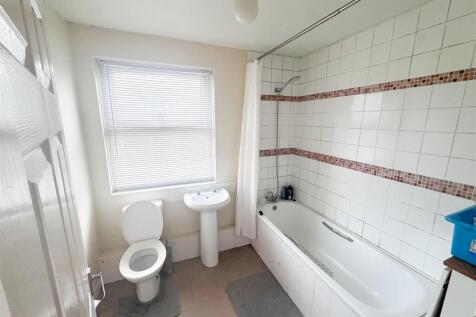 Portsmouth Property-05.jpg