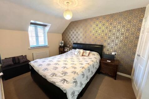 Bedroom One.jpg