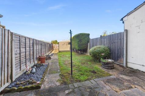 CAM05080G0-PR0194-STILL017.jpg