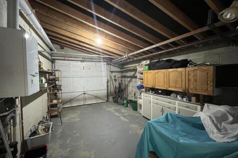 Integral Garage