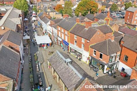 Front shot with green outline .jpg