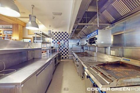 Talbot House Unit 1 Kitchen 1.jpg