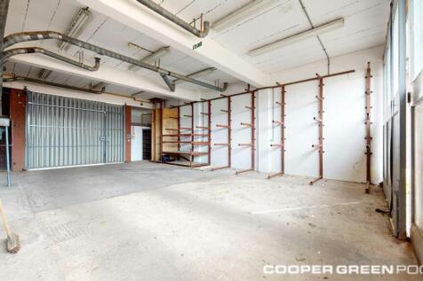 Silkmoor Frankwell Loading Area.jpg