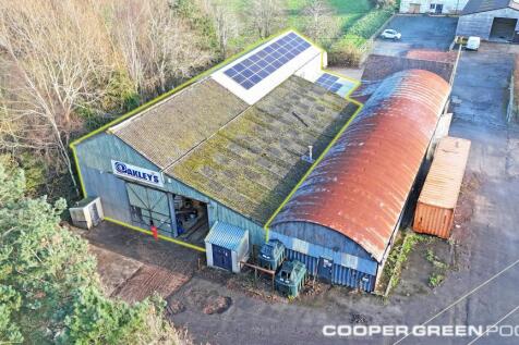 Large workshop and offices outlined .jpg