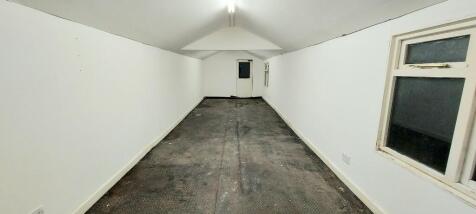 Storage barn