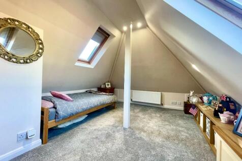 Bedroom main house 