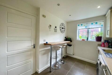 Breakfast bar