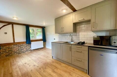 Kitchen lounge diner