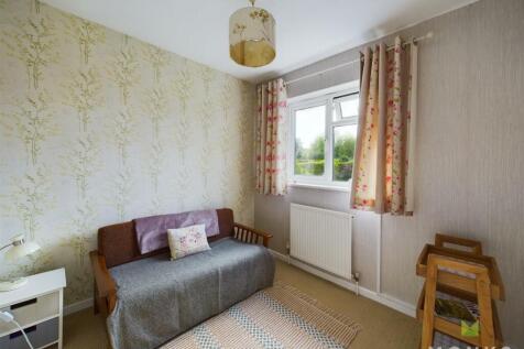 CAM01420G0-PR0318-STILL007.jpg