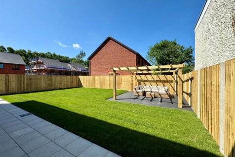 Garden 1.jpg