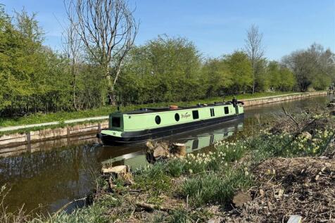 Barge at Weston.jpg