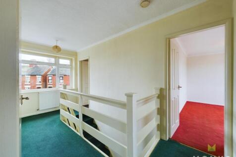 CAM01420G0-PR0549-STILL007.jpg