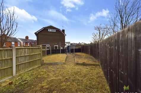 CAM01420G0-PR0549-STILL019.jpg