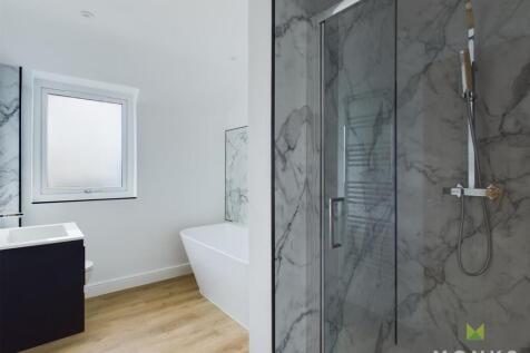 En suite 1.jpg