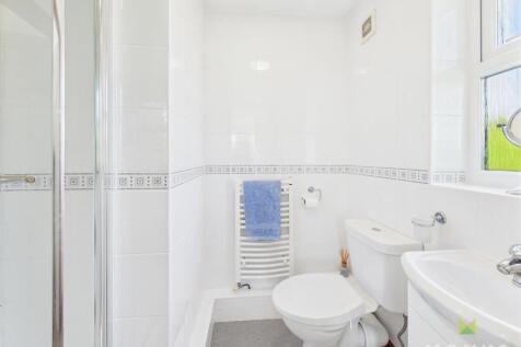 CAM01420G0-PR0629-STILL005.jpg
