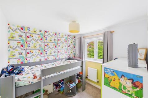 BEDROOM 3