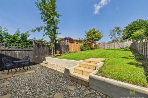 CAM01420G0-PR0677-STILL005.jpg