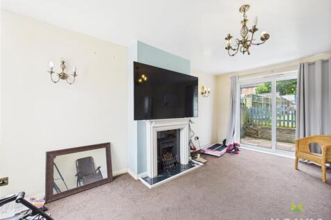 CAM01420G0-PR0684-STILL017.jpg