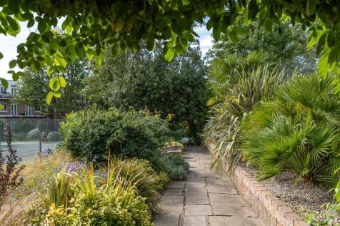 Communal garden